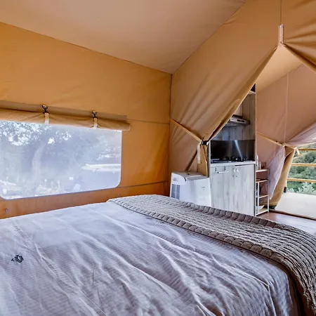 Civara - Private Glamping In Nature With Jakuzzi Luxury tent *